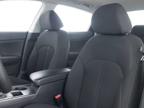 Used 2020 Kia Optima LX image 22