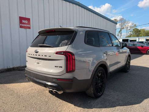 Used 2021 Kia Telluride EX w/ EX Premium Package AWD/4WD image 8