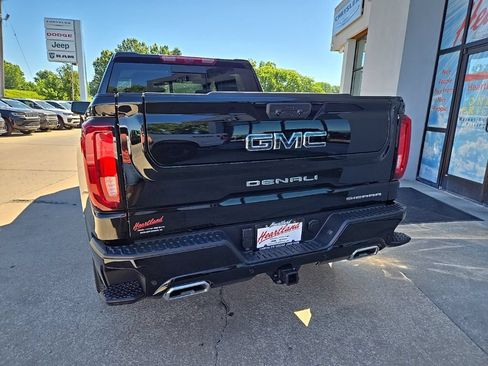Used 2026 GMC Sierra 1500 Denali Ultimate AWD/4WD image 10