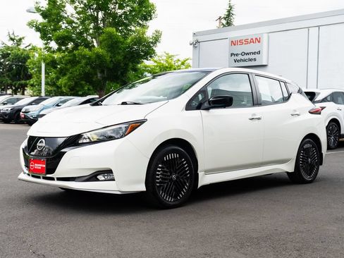 Used 2024 Nissan Leaf SV Plus FWD image 3