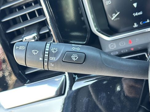 New 2026 GMC Sierra 1500 Elevation image 14