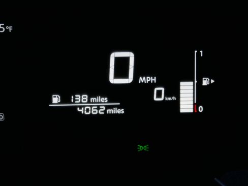 Certified 2025 Nissan Kicks SV w/ Illumination Package image 21