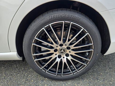 New 2026 Mercedes-Benz C 300 4MATIC Sedan image 20