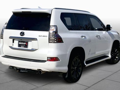 Used 2020 Lexus GX 460 Premium w/ Premium Package image 12