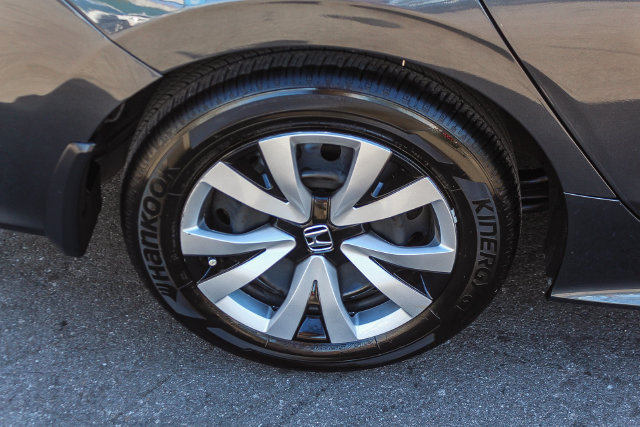 Used 2024 Honda Civic LX image 11
