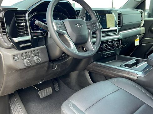 Used 2026 Chevrolet Silverado 2500 LTZ w/ Trail Boss Package AWD/4WD image 28