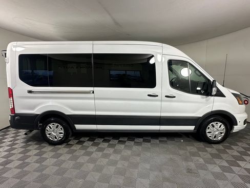 Used 2024 Ford Transit 350 XLT RWD image 7