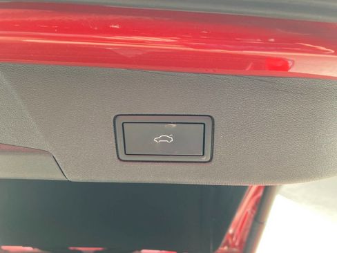 Used 2023 Volkswagen ID.4 Pro S Plus image 19