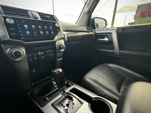 Used 2018 Toyota 4Runner Limited image 88