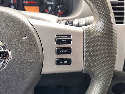 Used 2019 Nissan Frontier SV image 30