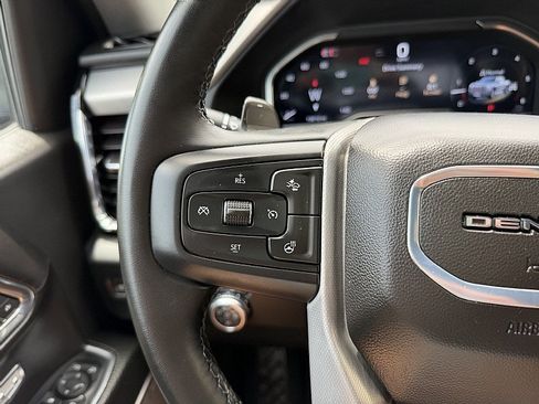Used 2024 GMC Sierra 1500 Denali w/ Denali Reserve Package AWD/4WD image 19