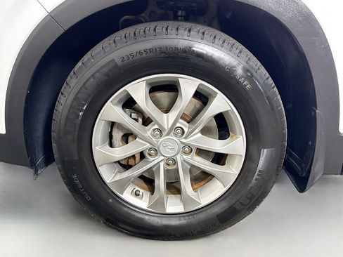 Used 2020 Hyundai Santa Fe SE FWD image 37