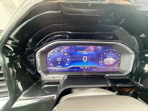 Used 2023 Chevrolet Silverado 1500 RST w/ Convenience Package II AWD/4WD image 42