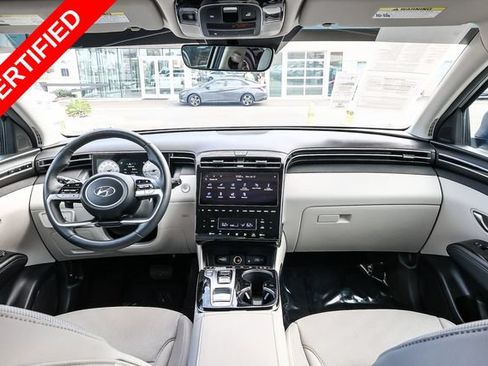 Certified 2022 Hyundai Tucson Limited FWD image 13