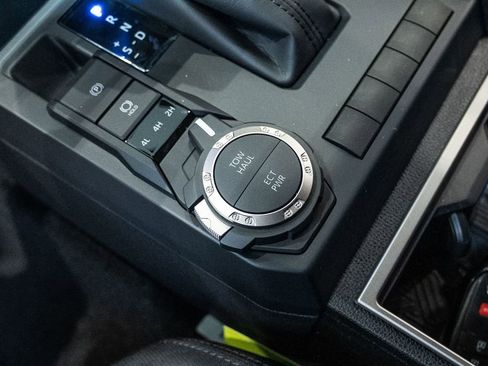 New 2026 Toyota Tacoma SR5 image 24