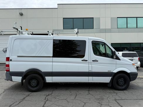 Used 2012 Mercedes-Benz Sprinter 2500 w/ Additional Battery Pkg image 3