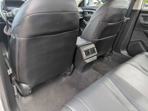 Used 2024 Honda Accord Touring image 19