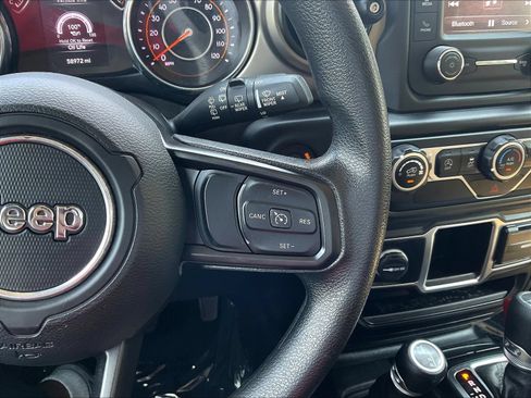 Used 2020 Jeep Wrangler Sport AWD/4WD image 14