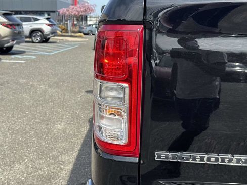 Used 2022 RAM 1500 Big Horn AWD/4WD image 9