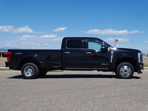 Used 2024 Ford F350 Limited image 6