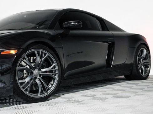 Used 2014 Audi R8 V8 image 12