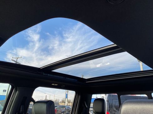 Used 2024 Ford F150 Lariat image 13