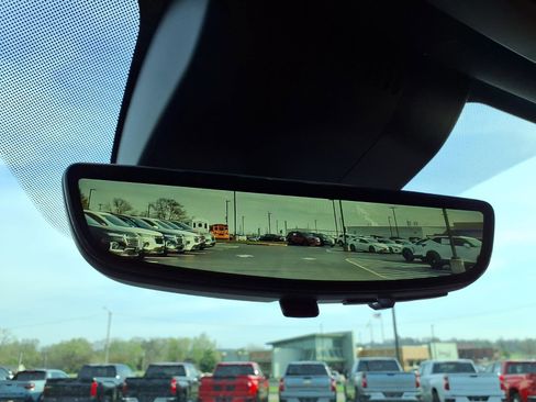 Used 2025 Chevrolet Tahoe Premier image 11