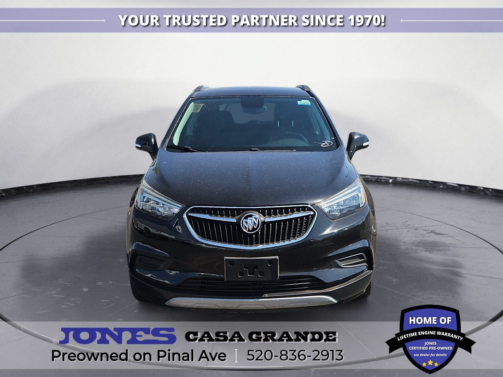 Used 2019 Buick Encore Preferred FWD image 2