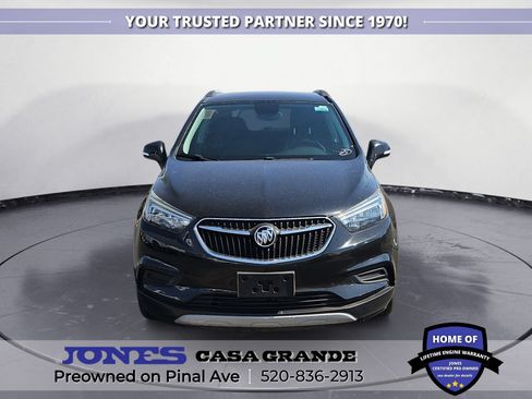 Used 2019 Buick Encore Preferred FWD image 2