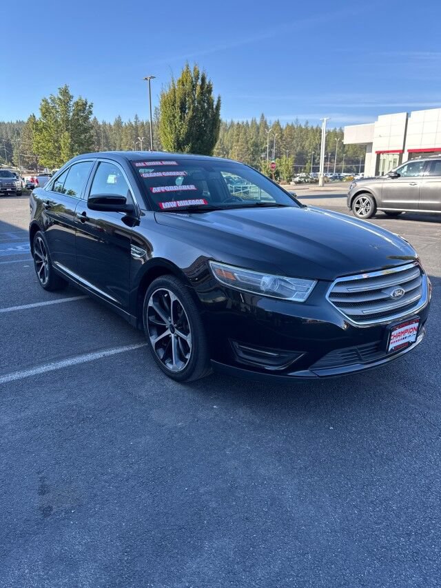 Used 2015 Ford Taurus SEL w/ Equipment Group 201A AWD/4WD image 3