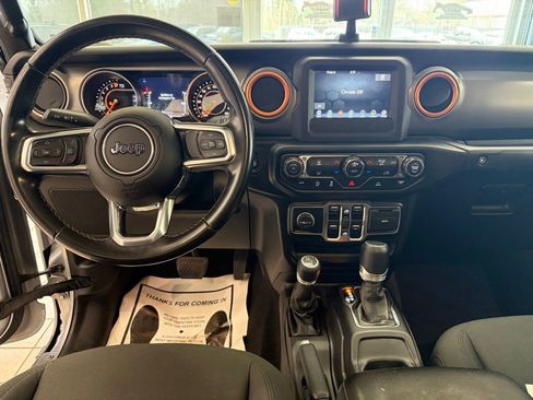 Used 2020 Jeep Gladiator Sport w/ Quick Order Package 24S image 13