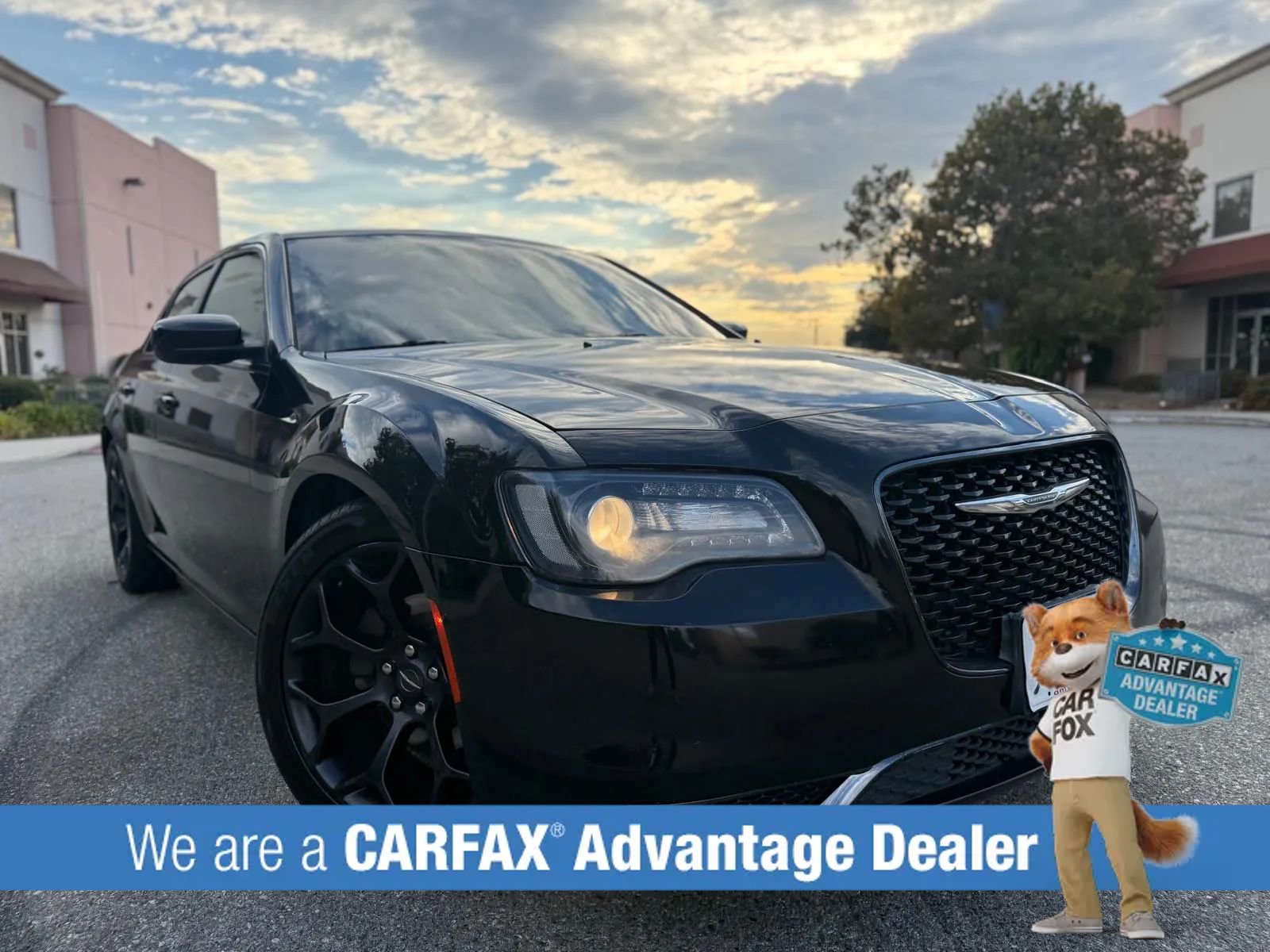 Used 2019 Chrysler 300 Touring RWD image 23