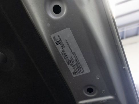 Used 2024 Chevrolet Suburban Z71 w/ Luxury Package image 40