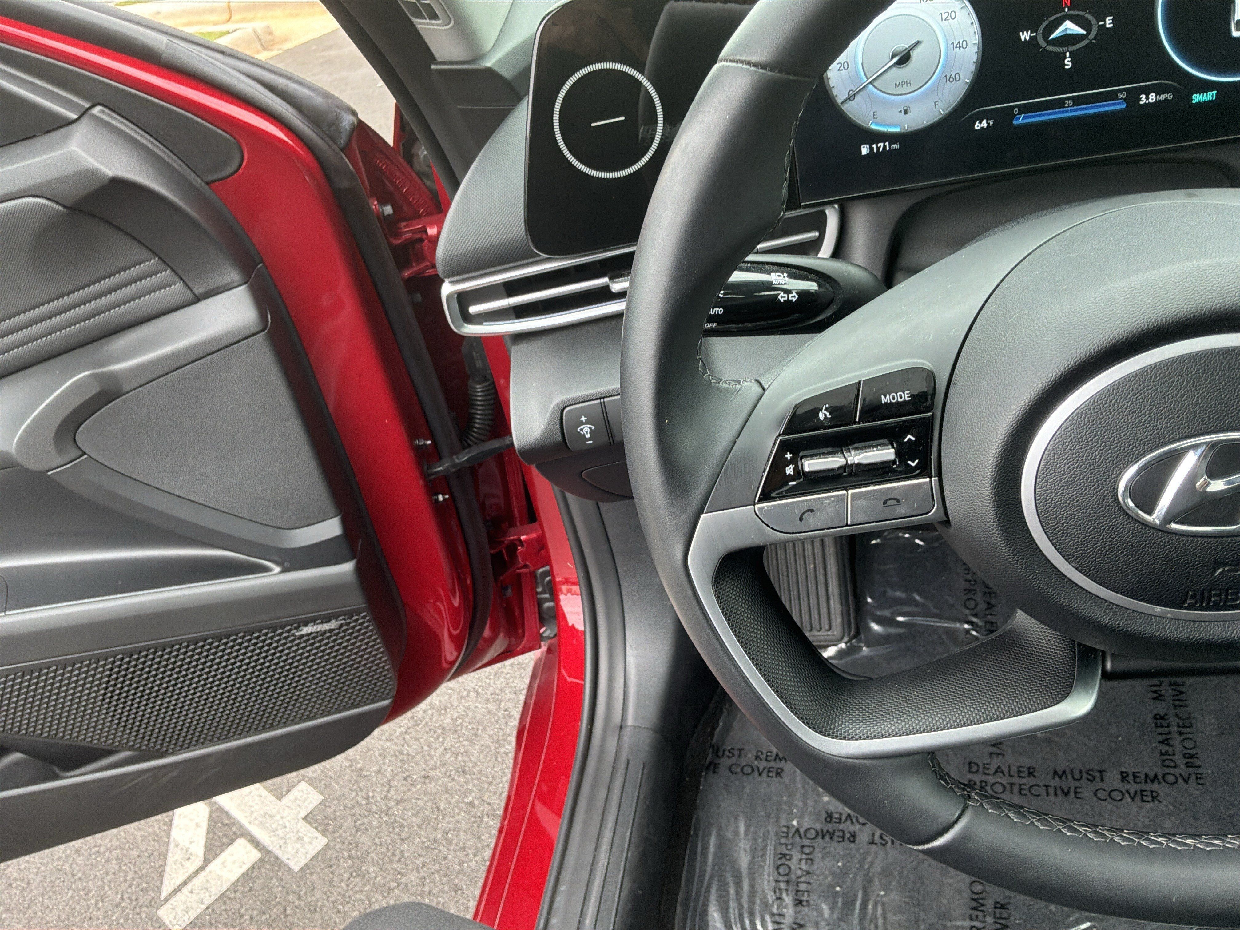 Used 2023 Hyundai Elantra Limited FWD image 19