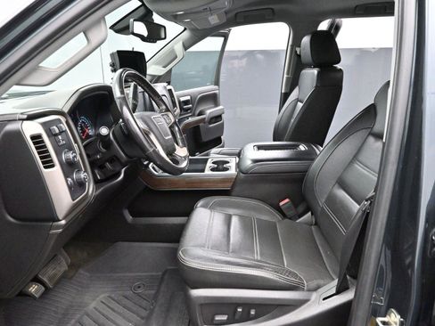 Used 2018 GMC Sierra 2500 Denali w/ Duramax Plus Package image 12