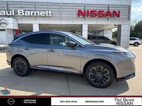 Certified 2025 Nissan Murano Platinum w/ Cargo Package AWD/4WD image 4