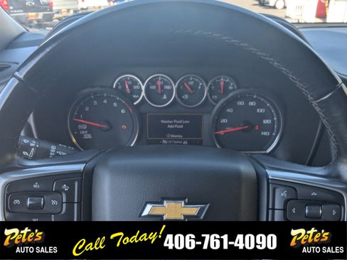 Used 2022 Chevrolet Suburban LS image 16
