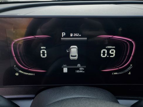 Used 2024 Kia Sportage EX image 31