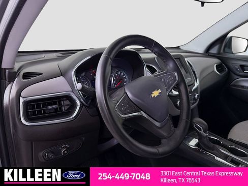 Used 2023 Chevrolet Equinox LT w/ Driver Convenience Package FWD image 11
