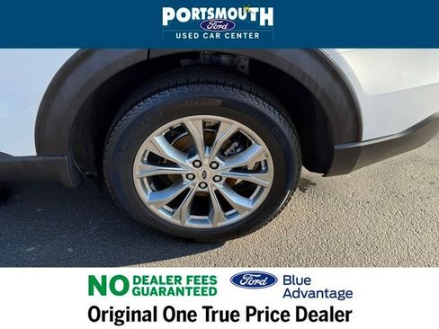 Certified 2022 Ford Explorer XLT w/ Equipment Group 202A image 32