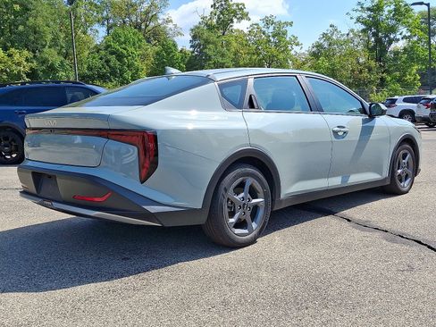 Used 2025 Kia K4 FWD image 6
