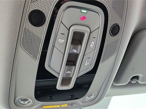 Used 2024 Audi Q8 e-tron Premium image 55