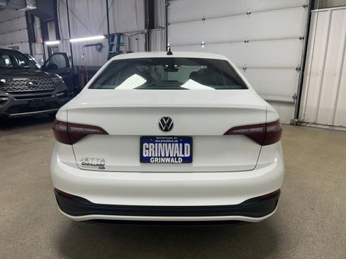 Used 2024 Volkswagen Jetta Sport FWD image 26