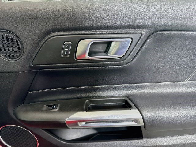 Used 2022 Ford Mustang Premium RWD image 28