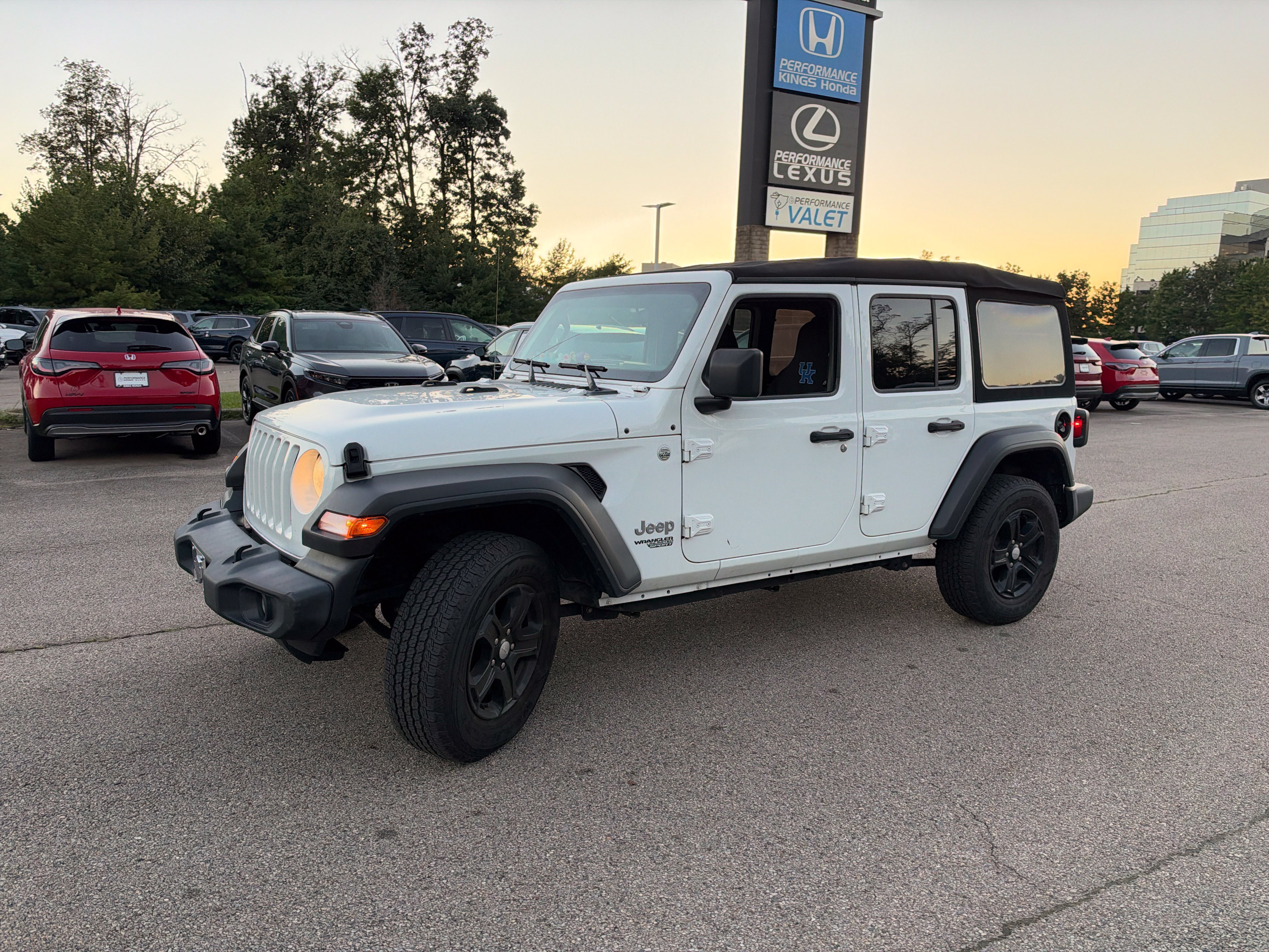 Used 2021 Jeep Wrangler Unlimited Sport AWD/4WD image 11