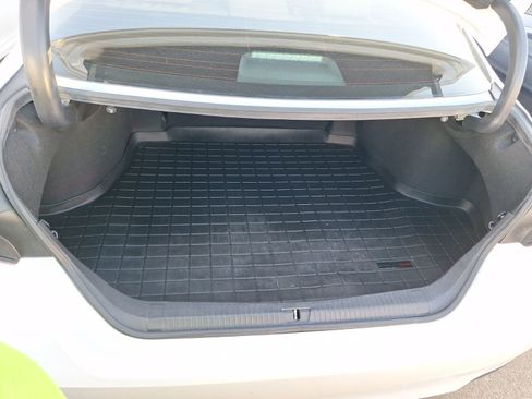 Used 2021 Toyota Avalon XLE image 37