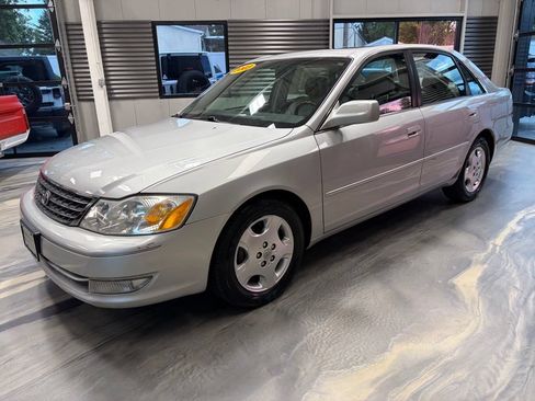 Used 2003 Toyota Avalon XLS FWD image 32