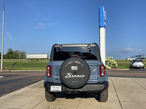 Used 2024 Ford Bronco Outer Banks AWD/4WD image 10