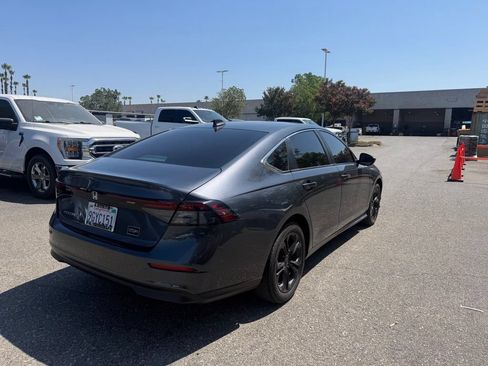 Used 2023 Honda Accord LX image 3