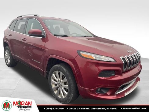 Used 2016 Jeep Cherokee Overland AWD/4WD image 7